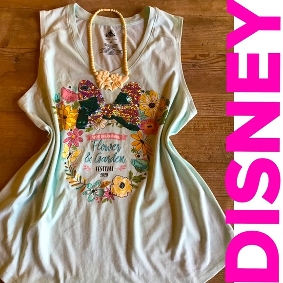 Disney Tops - Disney top